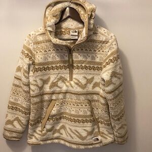 The North Face Cream & Tan Patterned Sherpa Half-Zip Hoodie